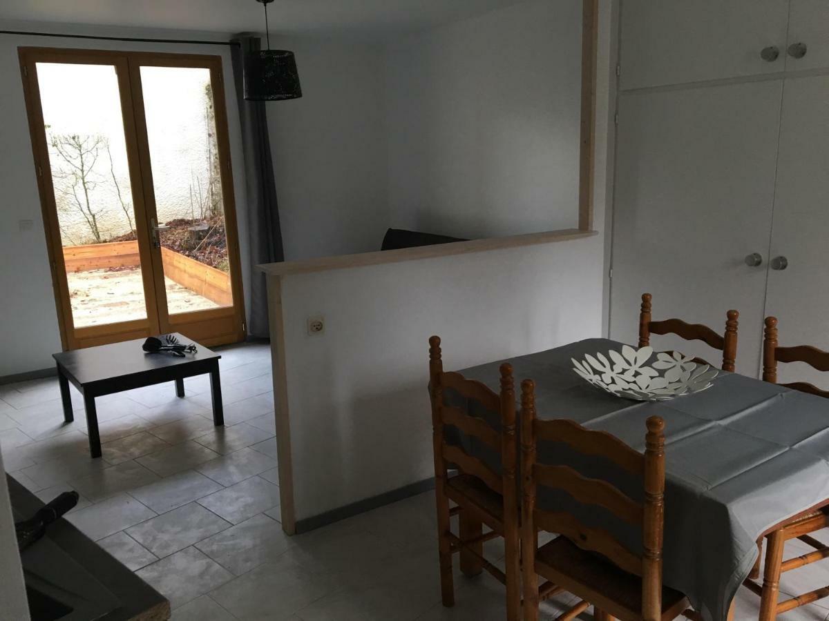 Ferienwohnung Maison D'Architecte Au Bord De L'Eau Pont-dʼAin Exterior foto